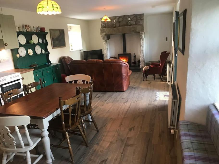 Mournes Family Cottage With Hot Tub Hilltown Buitenkant foto