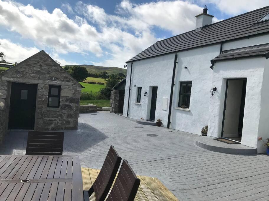 Mournes Family Cottage With Hot Tub Hilltown Buitenkant foto